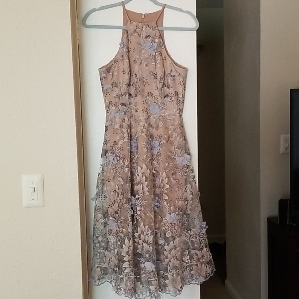 Dress the Population Floral high neck midi dress